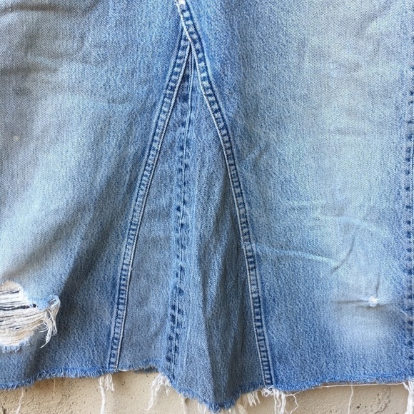 Levi’s Vintage Midi Length Skirt in blue size 28 - Picture 2 of 12